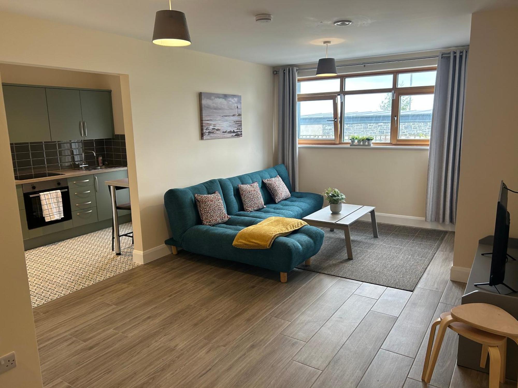 Two Bedroom Ground Floor Apartment, Professionally Managed *