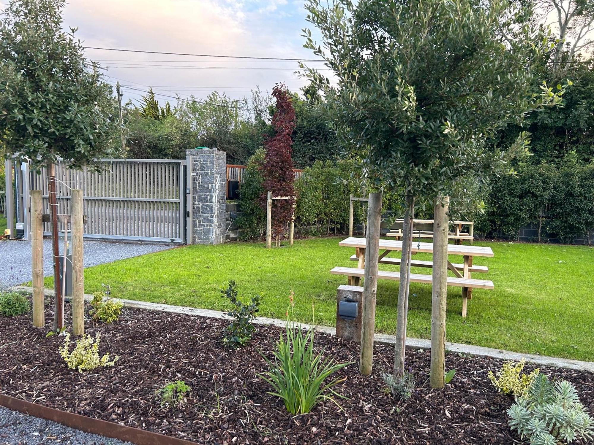 Two Bedroom Ground Floor Apartment, Professionally Managed Dublín