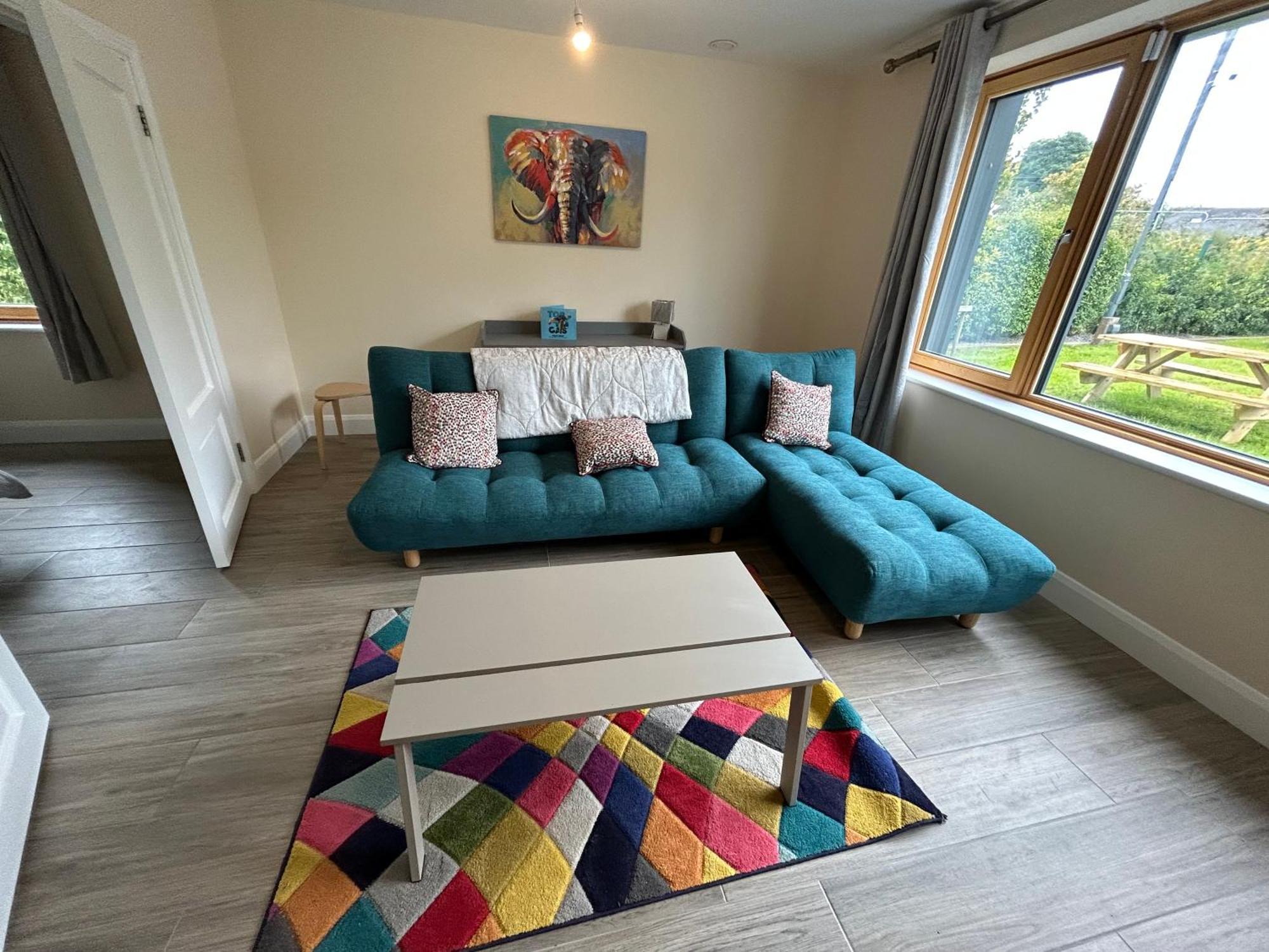 Apartment Two Bedroom Ground Floor Apartment, Professionally Managed