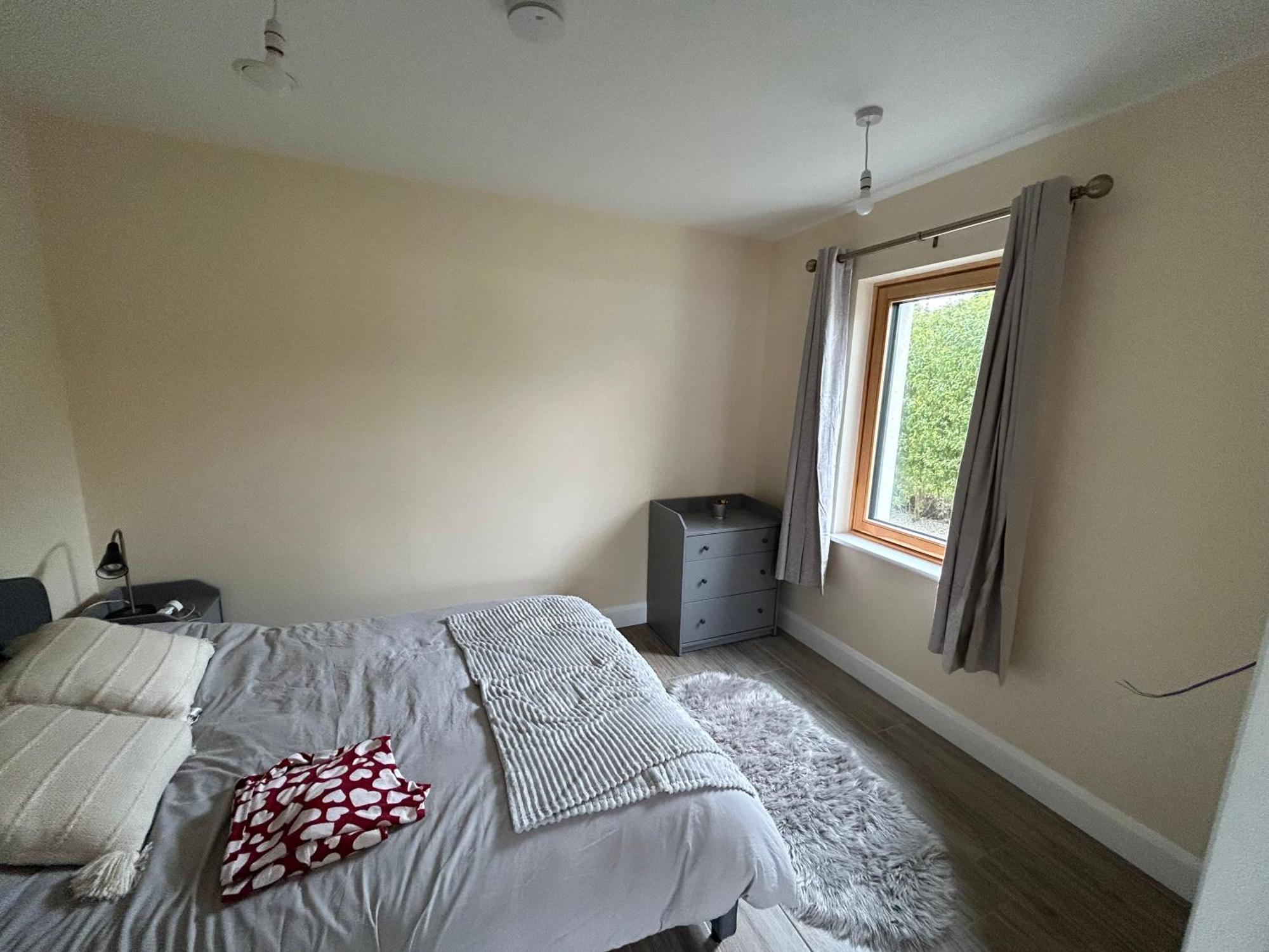 Apartment Two Bedroom Ground Floor Apartment, Professionally Managed